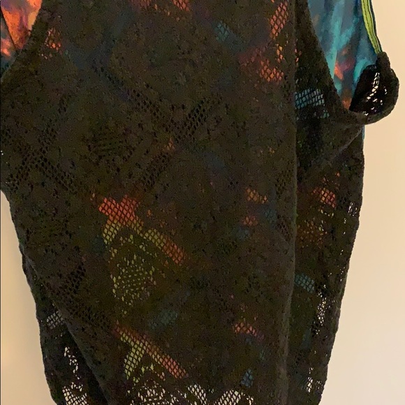 Summer top - Picture 3 of 4